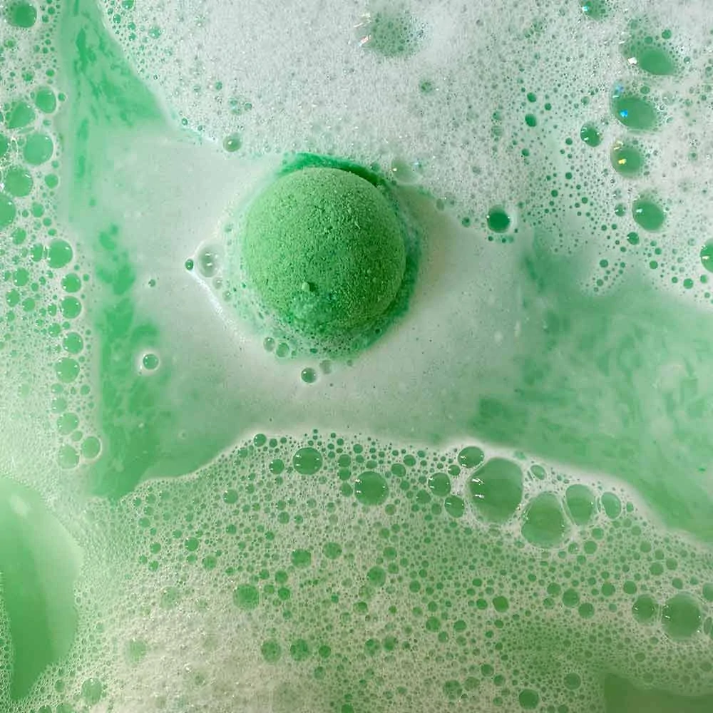 Šumivá bomba do koupele 110g – Pro štěstí