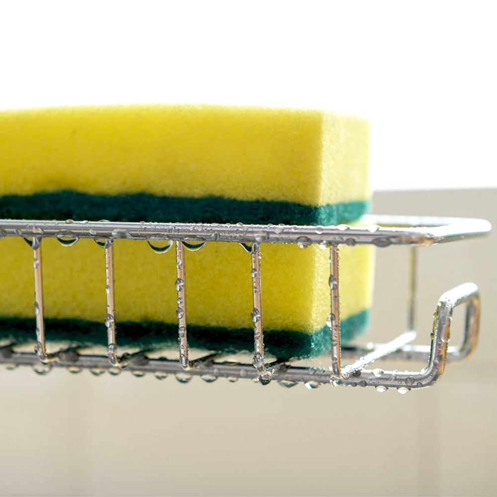 Polička na kohoutek nebo tyč ve sprše